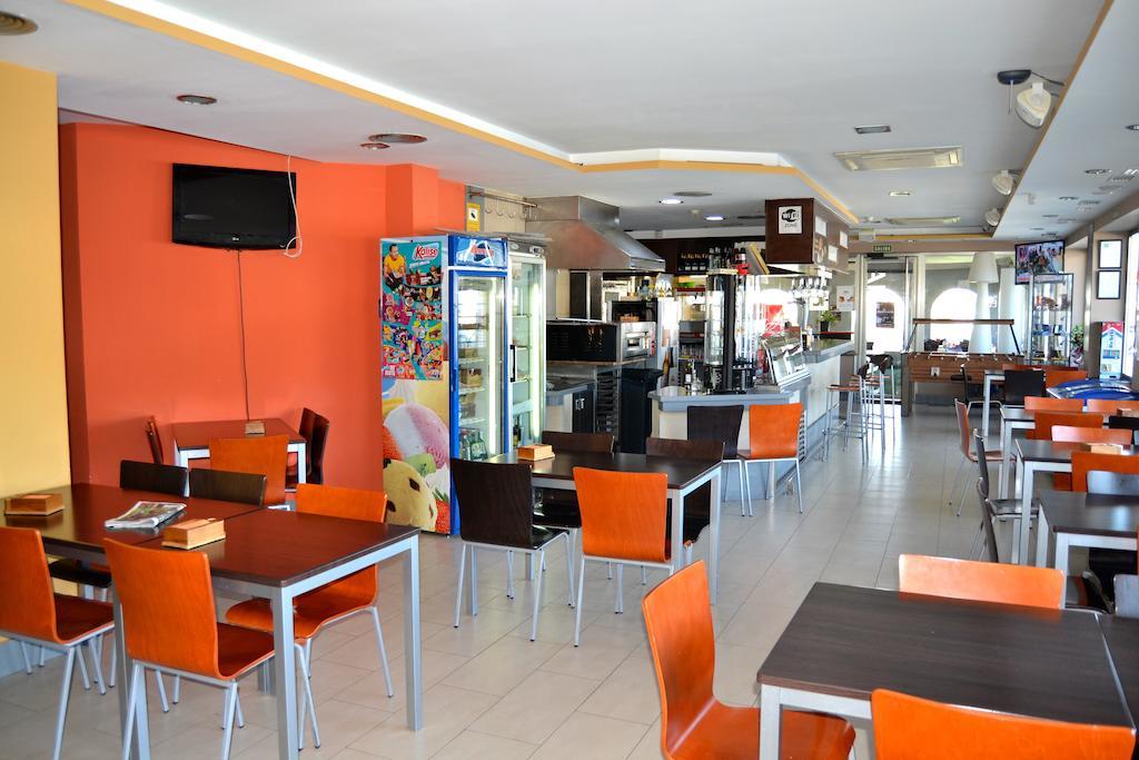 Hotel El Cruce Moraleda Мораледа-де-Сафайона Экстерьер фото